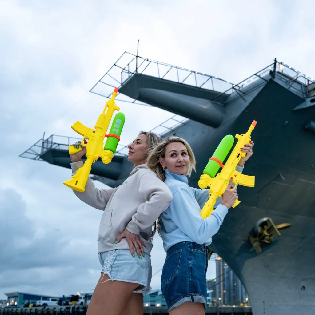 urt-gun-02 Large.webp